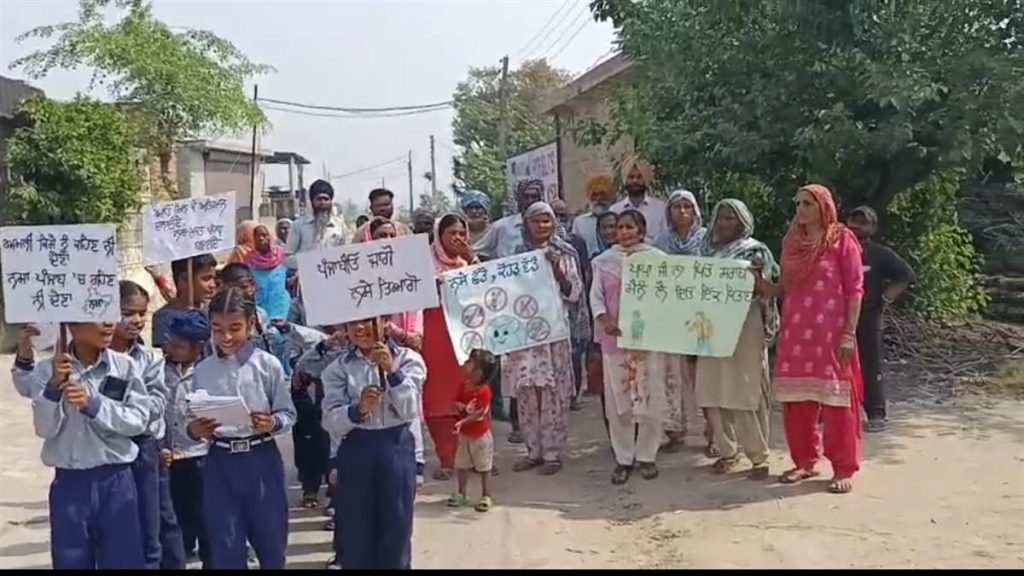 ਸਕੂਲੀ ਵਿਦਿਆਰਥੀ ਅਤੇ ਰੈਲੀ