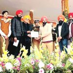 ਬਾਬਾ ਫ਼ਰੀਦ ਜੀ ਬਲੱਡ ਸੇਵਾ ਸੁਸਾਇਟੀ( ਰਜਿ) ਫ਼ਰੀਦਕੋਟ ਦਾ ਕੀਤਾ ਕੈਬਨਿਟ ਮੰਤਰੀ ਸੰਜੀਵ ਅਰੋੜਾ ਜੀ ਵੱਲੋ ਵਿਸੇਸ਼ ਸਨਮਾਨ।