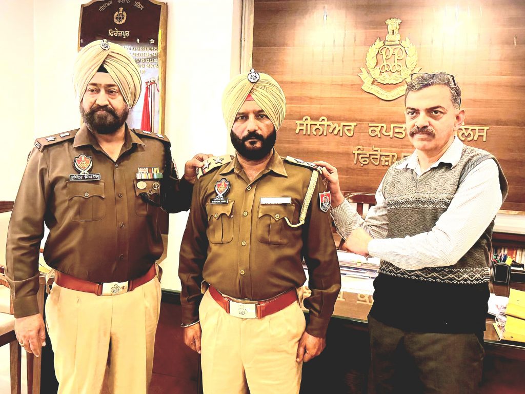 ਸ੍ਰ ਹਰਜਿੰਦਰ ਸਿੰਘ ਏ.ਐੱਸ. ਆਈ ਤੋ ਬਣੇ ਸਬ ਇੰਸਪੈਕਟਰ ਮਿਲੀਆ ਮੁਬਾਰਕਾਂ।