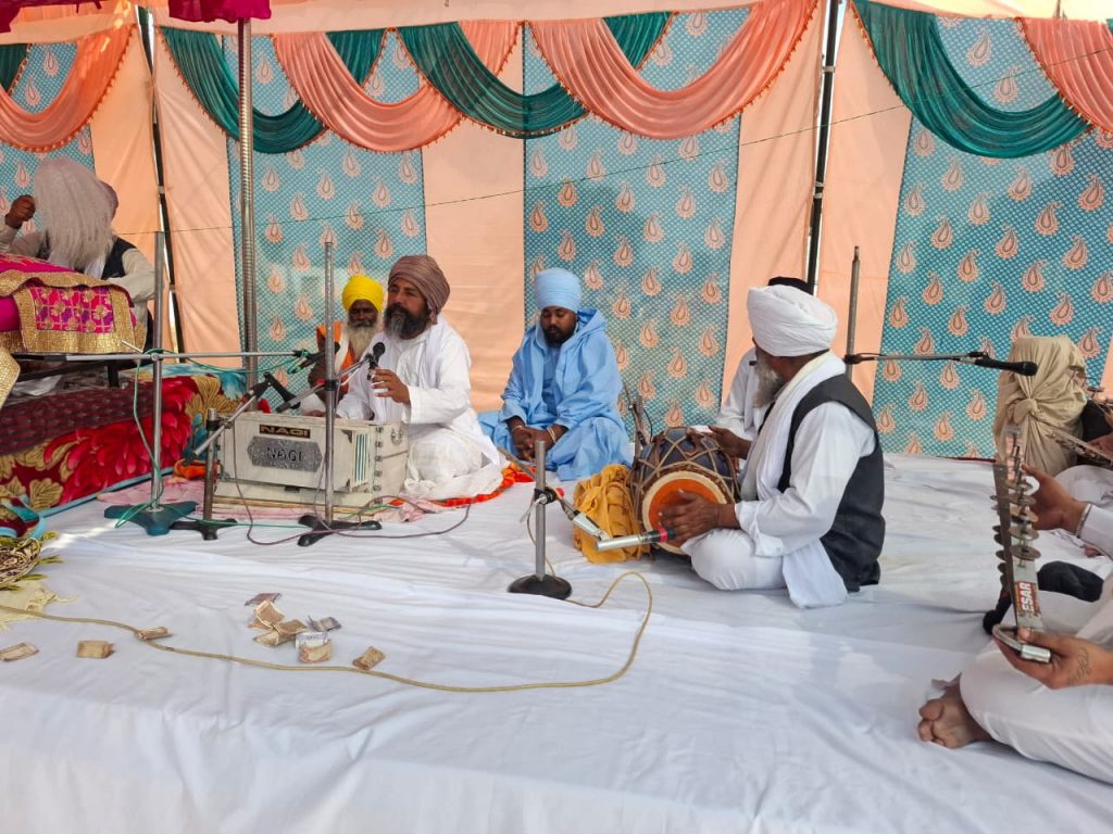 ਗੁਰਦੁਆਰਾ ਕਾਲਾਮਾਲਾ ਸਾਹਿਬ ਵਿਖੇ ਇਕੋਤਰੀ ਸਮਾਗਮ ਸ਼ਰਧਾਪੂਰਵਕ ਮਨਾਇਆ