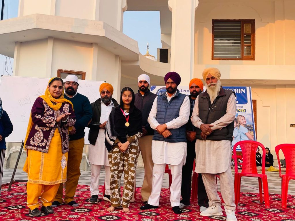 ਮਿਲੇਨੀਅਮ ਸਕੂਲ ਵੱਲੋਂ ਪਿੰਡ ਜਿਊਣਵਾਲਾ ਵਿਖੇ ਸਿੱਖਿਆ ਸ਼ਾਸਤਰ ਜਾਗਰੂਕਤਾ ਸੈਮੀਨਾਰ ਦਾ ਆਯੋਜਨ
