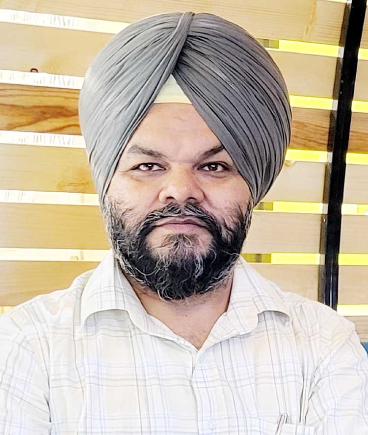 ਸਾਡਾ ਮਕਸਦ ਬੱਚਿਆਂ ਨੂੰ ਹੱਥੀ ਹੁਨਰ ਸਿਖਾ ਕੇ ਸਵੈ-ਰੁਜ਼ਗਾਰ ਅਤੇ ਨੌਕਰੀ ਲਈ ਯੋਗ ਬਣਾਉਣਾ ਹੈ : ਖੀਵਾ