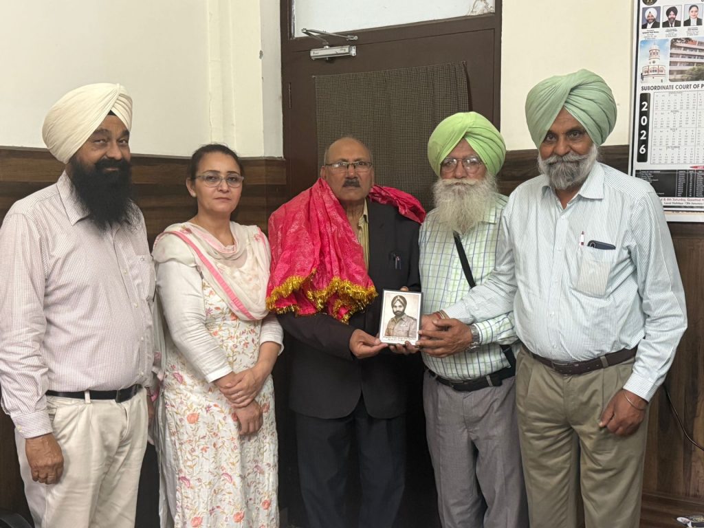 ਅਮਰ ਗਰਗ ਕਲਮਦਾਨ ਦਾ ਨਿਵੇਕਲੀ ਜਿੱਤ ਤੇ ਸਨਮਾਨ