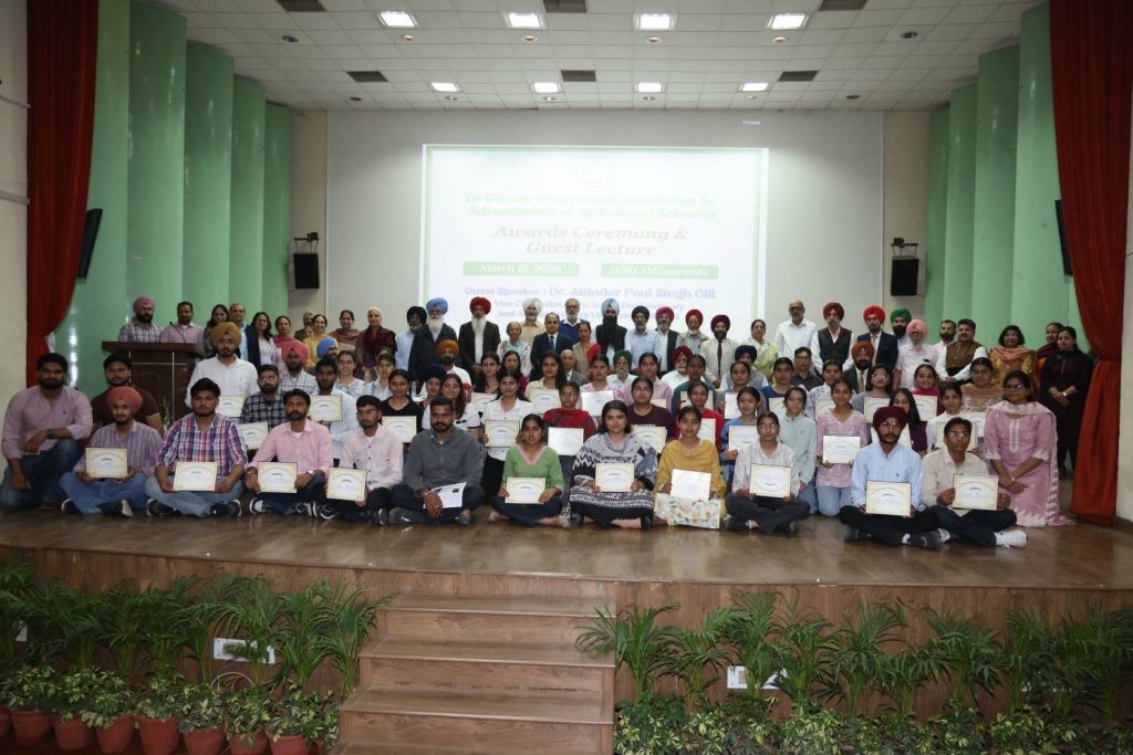 ਡਾ. ਗੁਰਦੇਵ ਸਿੰਘ ਖੁਸ਼ ਫਾਊਂਡੇਸਨ ਨੇ ਸਾਲਾਨਾ ਐਵਾਰਡ ਸਮਾਗਮ ਆਯੋਜਿਤ ਕੀਤਾ