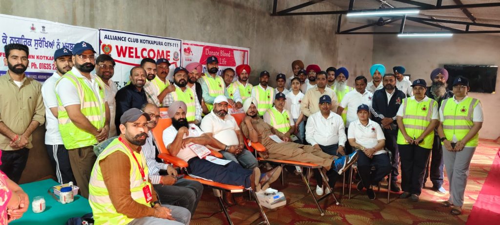 ਸ਼ਹੀਦ ਭਗਤ ਸਿੰਘ, ਰਾਜਗੁਰੂ, ਸੁਖਦੇਵ ਦੀ ਯਾਦ ਵਿੱਚ ਲਾਇਆ ਗਿਆ ਵਿਸ਼ਾਲ ਖੂਨਦਾਨ ਕੈਂਪ