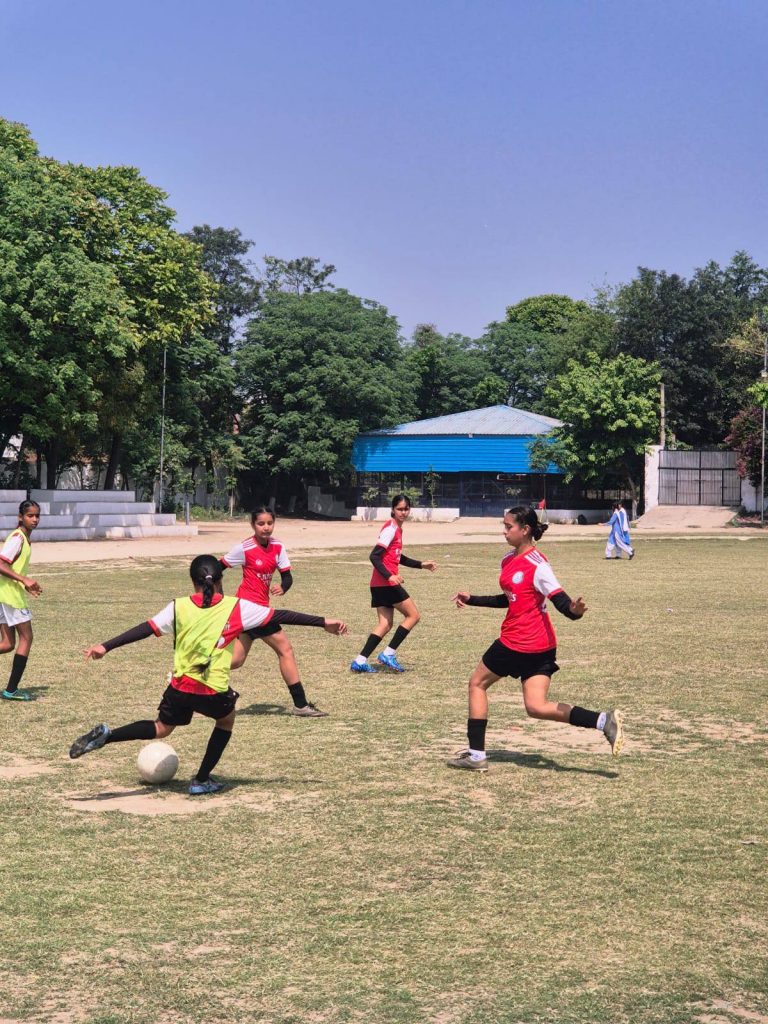 ਖੇਡ ਵਿਭਾਗ ਵੱਲੋਂ ਡੇਅਸਕਾਲਰ ਸਕੂਲ ਵਿੰਗ ਦੇ ਚੋਣ ਟਰਾਇਲ ਕਰਵਾਏ ਗਏ*