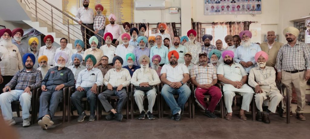 ਭਗਵੰਤ ਮਾਨ ਸਰਕਾਰ ਤੁਰੰਤ ਮੁਲਾਜ਼ਮ ਅਤੇ ਪੈਨਸ਼ਨਰ ਵਿਰੋਧੀ ਨੀਤੀਆਂ ਦਾ ਤਿਆਗ ਕਰਕੇ ਲਮਕ ਅਵਸਥਾ ਵਿੱਚ ਪਏ ਸਾਰੇ ਮਸਲੇ ਹੱਲ ਕਰੇ : ਸੂਬਾ ਕਨਵੀਨਰ 