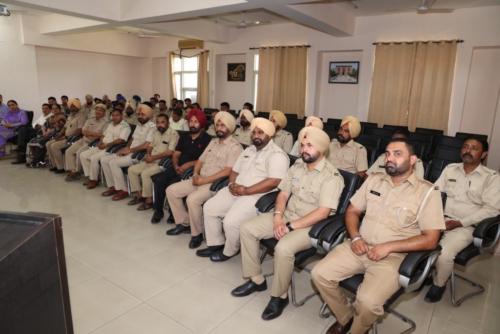 ਪੀ.ਏ.ਯੂ. ਦੇ ਸੁਰੱਖਿਆ ਕਰਮੀਆਂ ਲਈ ਤਿੰਨ ਰੋਜ਼ਾ ਸਿਖਲਾਈ ਕੋਰਸ ਆਰੰਭ ਹੋਇਆ