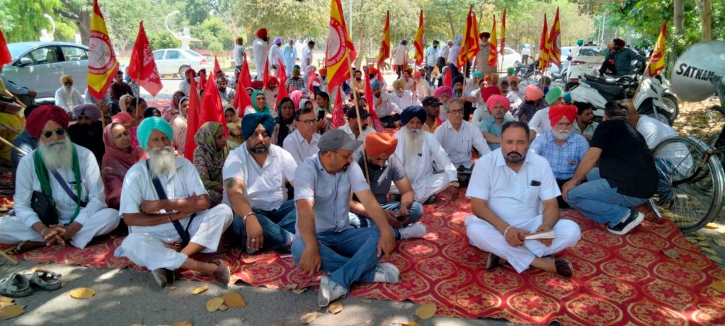 ਪੰਜਾਬ ਮੁਲਾਜਮ ਤੇ ਪੈਨਸ਼ਨਰਜ਼ ਸਾਂਝਾ ਫਰੰਟ ਵੱਲੋਂ ਮਜਦੂਰ ਦਿਵਸ ਮੌਕੇ ਕੀਤੀ ਸਾਂਝੀ ਰੈਲੀ