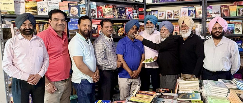 ਸ਼ਬਦਾਂ ਦੀ ਲੋਅ ‘ਚ ਮਨਾਇਆ ਗਿਆ ਸ਼ਾਇਰ ਮੋਹਨ ਗਿੱਲ ਦਾ ਜਨਮ ਦਿਨ