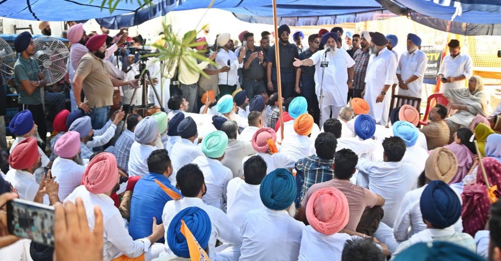 ਸੁਖਬੀਰ ਬਾਦਲ ਨੇ ਪਾਰਟੀ ਦੇ ਜ਼ਿਲ੍ਹਾ ਪ੍ਰਧਾਨ ਸਤੀਸ਼ ਗਰੋਵਰ ਦੀ ਤੁਰਤ ਰਿਹਾਈ ਦੀ ਕੀਤੀ ਮੰਗ