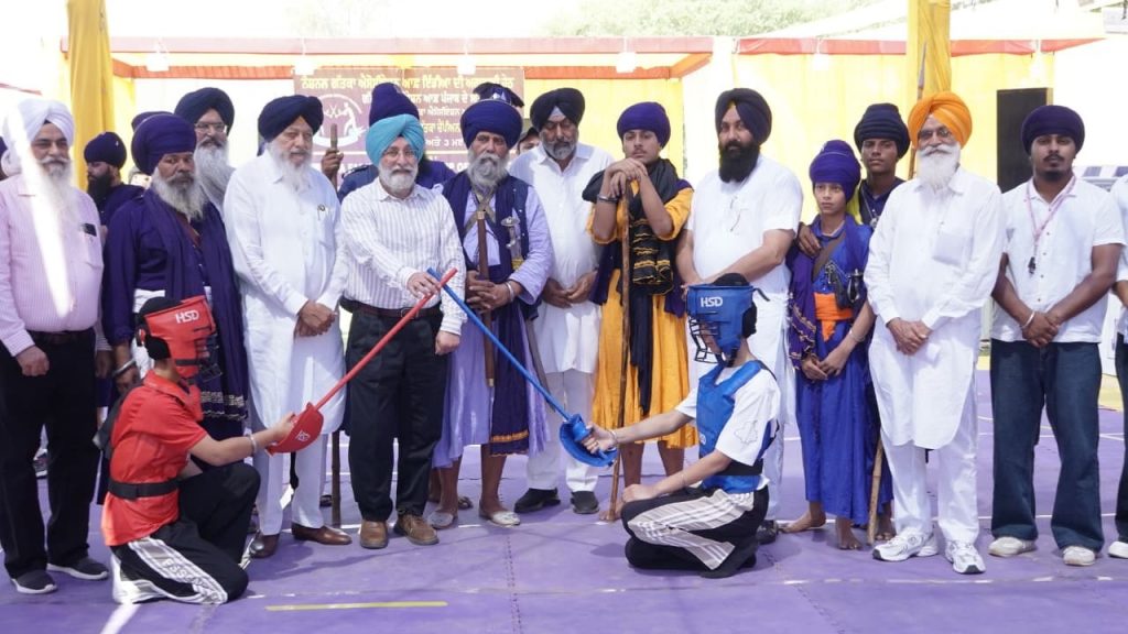 ਲੜਕੀਆਂ ਦੀ 12ਵੀਂ ਰਾਜ ਗੱਤਕਾ ਚੈਂਪੀਅਨਸ਼ਿਪ ਦੀ ਕੋਟਕਪੂਰਾ ਵਿਖੇ ਹੋਈ ਰਸਮੀ ਸ਼ੁਰੂਆਤ : ਡਾ. ਢਿੱਲੋਂ