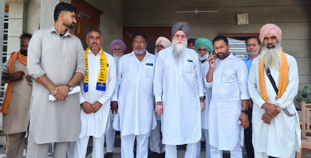 ਸਪੀਕਰ ਸੰਧਵਾਂ ਪਿੰਡ ਧੂੜਕੋਟ ਵਿਖੇ ਪੀਰ ਬੇਰੀ ਜੀ ਦੇ ਸਲਾਨਾ ਭੰਡਾਰੇ ’ਚ ਹੋਏ ਨਤਮਸਤਕ