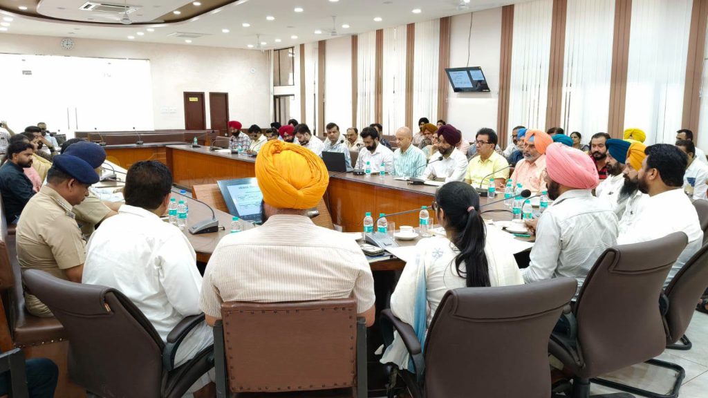 ਪੱਛੜੀਆਂ ਸ਼੍ਰੇਣੀਆਂ ਦੇ ਲੋਕਾਂ ਤੱਕ ਸਰਕਾਰੀ ਭਲਾਈ ਸਕੀਮਾਂ ਦੀ ਪੂਰੀ ਪਹੁੰਚ ਯਕੀਨੀ ਬਣਾਈ ਜਾਵੇ: ਮਲਕੀਤ ਥਿੰਦ