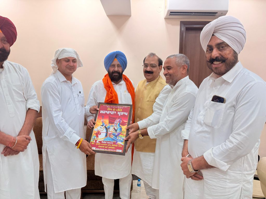ਜਸਪਾਲ ਪੰਜਗਰਾਈ ਨੇ ਕੇਵਲ ਸਿੰਘ ਢਿੱਲੋਂ ਨੂੰ ਪੰਜਾਬ ਭਾਜਪਾ ਪ੍ਰਧਾਨ ਬਣਨ ‘ਤੇ ਦਿੱਤੀ ਵਧਾਈ 