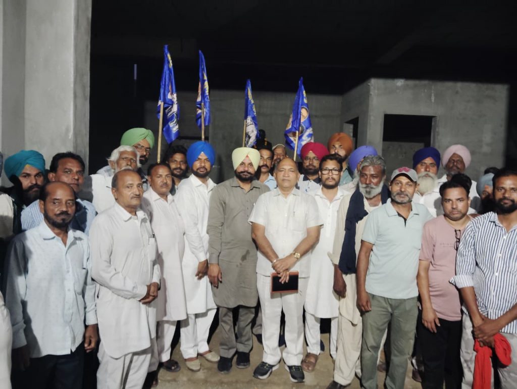 ਬਸਪਾ ਵੱਲੋਂ ਵਰਕਰਾਂ ਨੂੰ ਜਾਗਰੂਕ ਕਰਨ ਦੇ ਉਦੇਸ਼ ਨਾਲ ਵਿਸ਼ੇਸ਼ ਕੇਡਰ ਕੈਂਪ ਦਾ ਆਯੋਜਨ