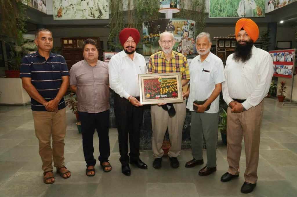 ਉੱਘੇ ਖੇਤੀਬਾੜੀ ਵਿਗਿਆਨੀ ਅਤੇ ਸਾਬਕਾ ਵਿਦਿਆਰਥੀ ਨੇ ਪੀ ਏ ਯੂ ਪਹੁੰਚ ਕੇ ਪੁਰਾਣੀਆਂ ਯਾਦਾਂ ਤਾਜ਼ਾ ਕੀਤੀਆਂ