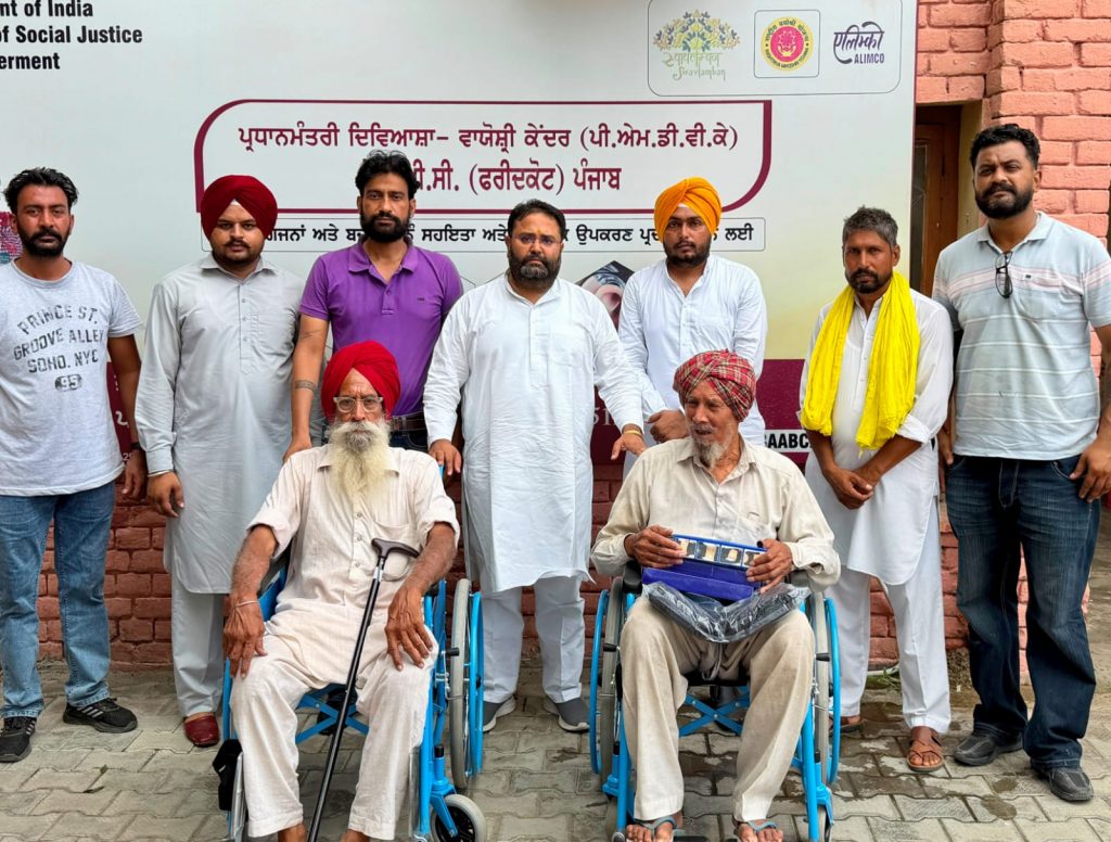 ਸੇਵਾ ਹੀ ਸੰਕਲਪ ਫਰੀਦਕੋਟ ਦੇ ਹਰ ਲੋੜਵੰਦ ਤੱਕ ਮਦਦ ਪਹੁੰਚਾਉਣ ਦਾ ਯਤਨ : ਅਰਸ਼ ਸੱਚਰ