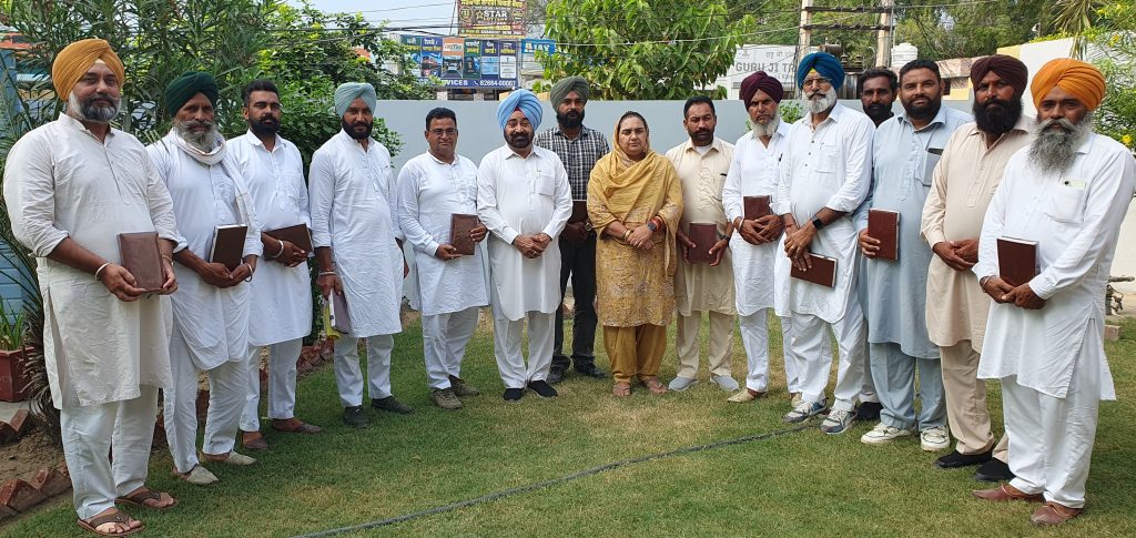 ‘ਆਪ’ ਵੱਲੋਂ ਕਿਸਾਨ ਵਿੰਗ ਅਤੇ ਜਥੇਬੰਦਕ ਢਾਂਚੇ ਨੂੰ ਮਜ਼ਬੂਤ ਕਰਨ ਲਈ ਵਿਸ਼ੇਸ਼ ਮੀਟਿੰਗ