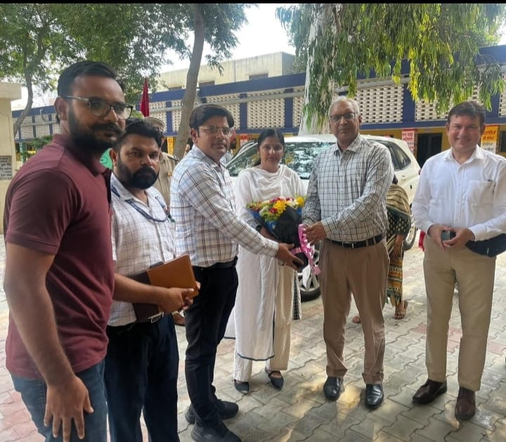 ਮੁੱਖ ਸਕੱਤਰ ਵਿਕਾਸ ਗਰਗ ਵੱਲੋਂ ਕੋਟਕਪੂਰਾ ਦੇ ਸਕੂਲ ਦਾ ਦੌਰਾ, ਗਤੀਵਿਧੀਆਂ ਅਤੇ ਵਿਕਾਸ ਕਾਰਜਾਂ ਦਾ ਲਿਆ ਜਾਇਜ਼ਾ