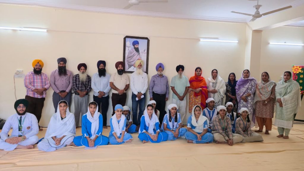 ਬਾਬਾ ਫ਼ਰੀਦ ਆਗਮਨ-ਪੁਰਬ ਮੌਕੇ ਸਕੂਲੀ ਬੱਚਿਆਂ ਦੇ ਭਾਸ਼ਣ ਮੁਕਾਬਲੇ ਕਰਵਾਏ