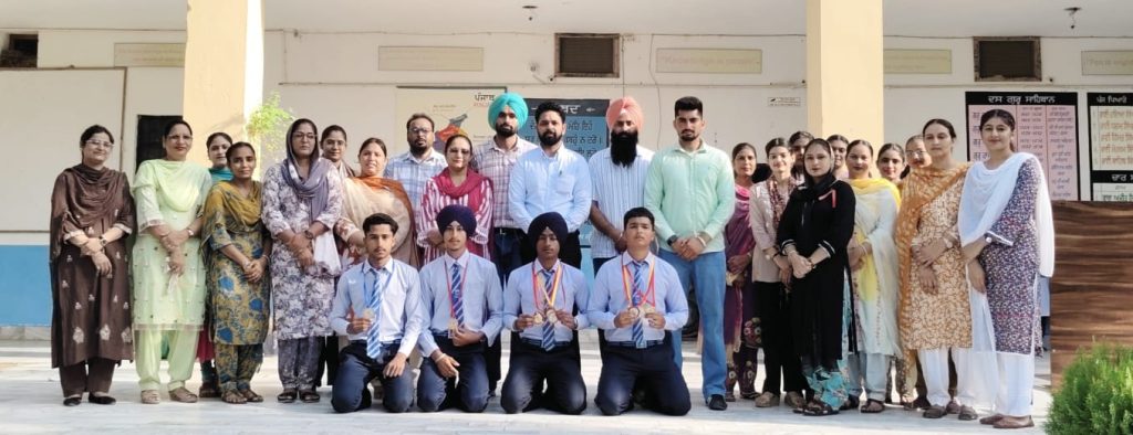 ਖੇਡਾਂ ਵਤਨ ਪੰਜਾਬ ਦੀਆਂ ਵਿੱਚ ਗੁਰੂ ਨਾਨਕ ਦੇਵ ਪਬਲਿਕ ਸਕੂਲ ਦੇ ਖਿਡਾਰੀਆਂ ਨੇ ਮਾਰੀਆਂ ਮੱਲਾਂ